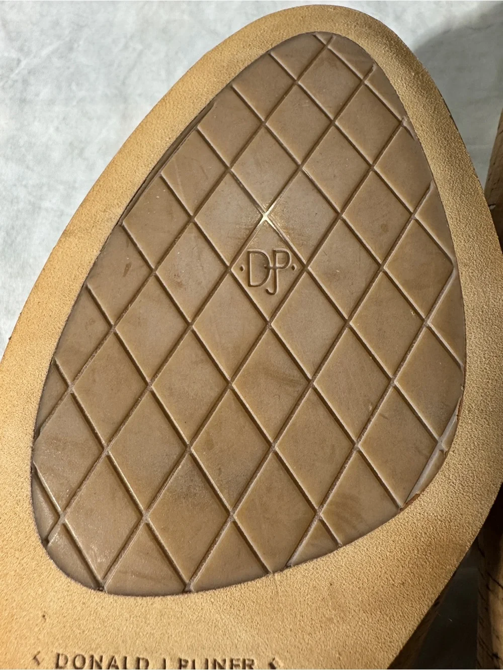 Donald J. Pliner CORK LOW WEGDE PEEP TOE PUMP 11 M $398.00 MSRP LOOKS FANTASTIC